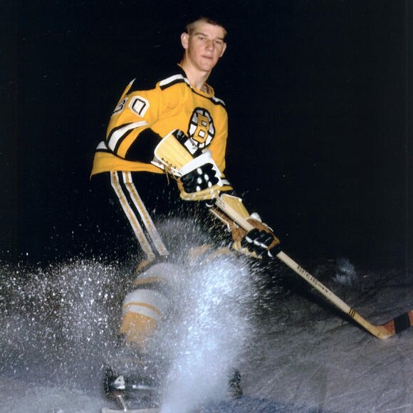 BOBBY ORR SIGNED BOSTON BRUINS AUTOGRAPHED NHL HOCKEY PUCK IN CASE W/COA - 000 - Picture 9 of 14